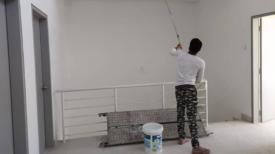 1 thùng sơn 18 lít sơn được bao nhiêu m2 tường nhà?