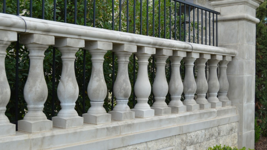 Có Nên Thi Công Sơn Giả Đá Ngoài Trời Hay Không?