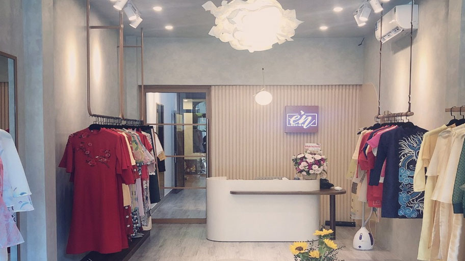 Sự Cuốn Hút Của Sơn Bê Tông Trong Thiết Kế Cửa Hàng Thời Trang