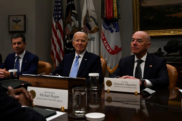 Ông Trump phát biểu về việc Iran tấn công Israel: Mỹ đã không còn được đối phương tôn trọng